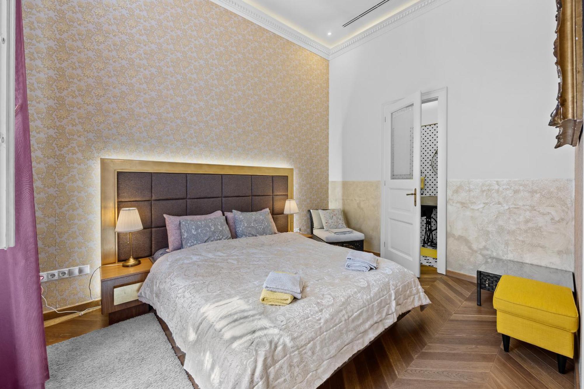 Count Zrinyi Basilica Luxurious Residence Будапеща Екстериор снимка